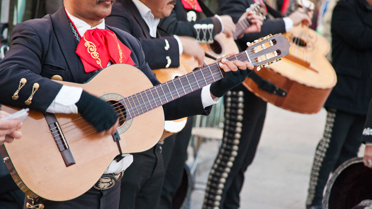 Encuentre el mejor hospedaje en Guadalajara para asistir al Encuentro Internacional del Mariachi y la Charrería