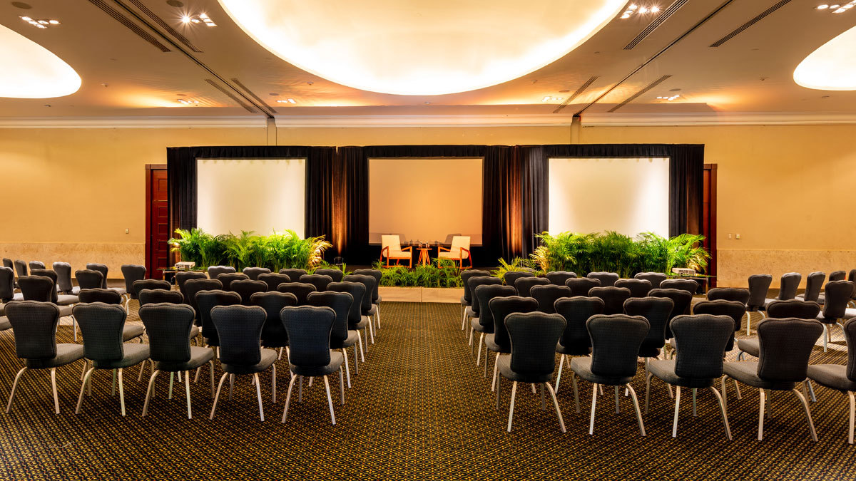 Asista al Congreso Nacional de la Industria de Reuniones y contrate los mejores salones para eventos en Cancún