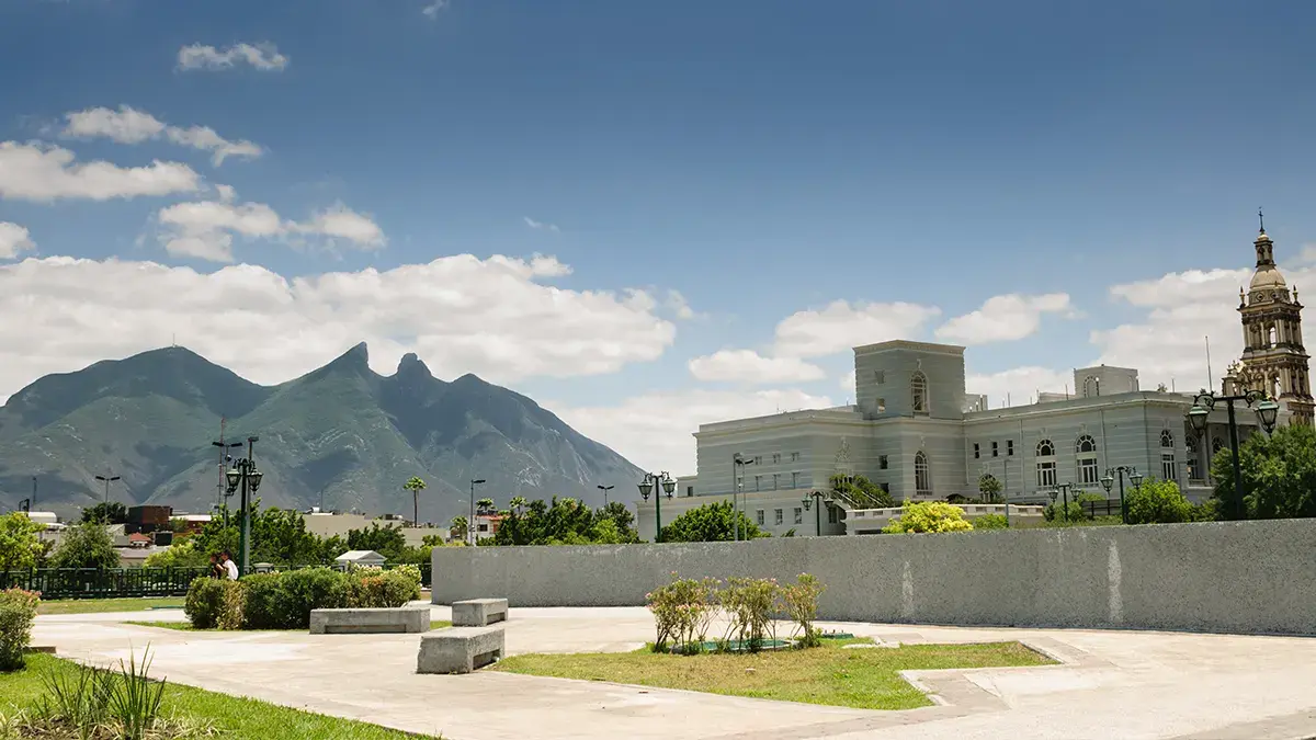 hotel en Monterrey para días feriados