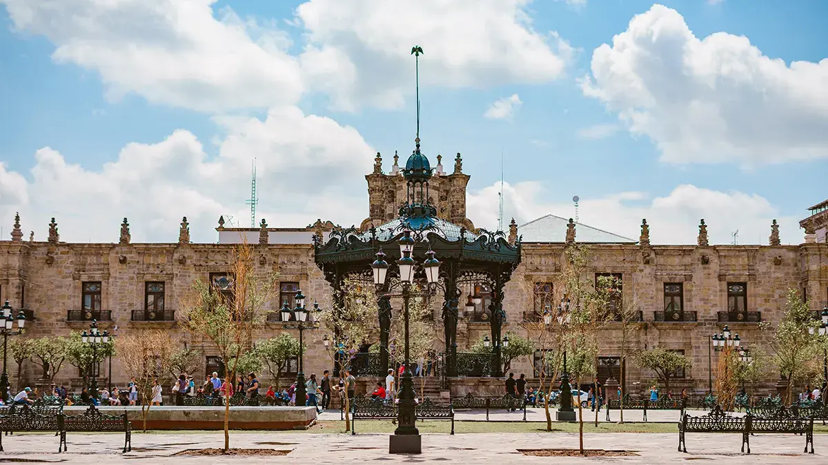 Hotel in Guadalajara for a cultural trip