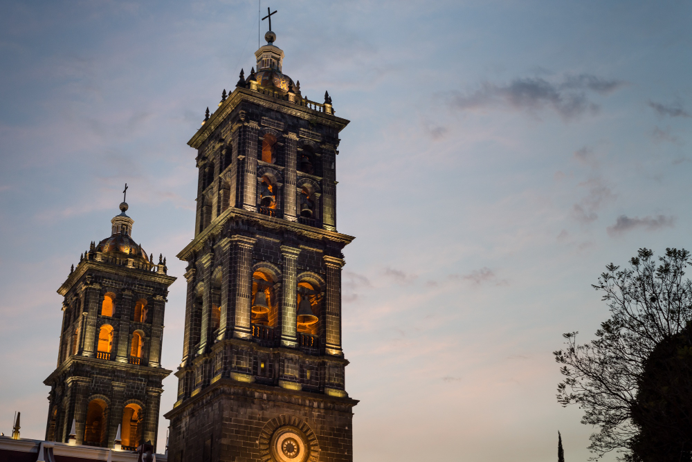 Ven a uno de los hoteles con alberca en Puebla para pasar unos días divertidos