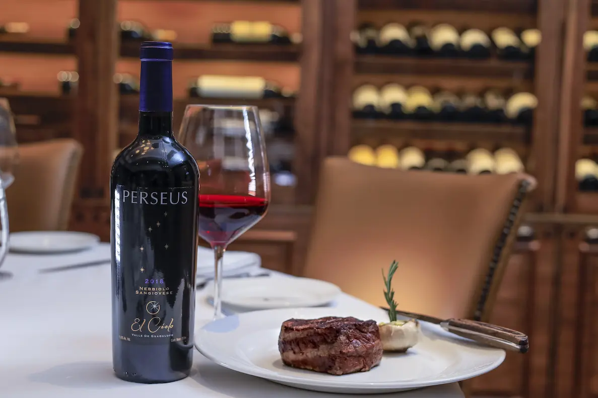 A hotel boutique in Valle de Guadalupe with world-class wines for harvest season