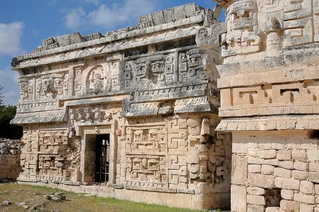 Hotel en Cancún para fechas culturales importantes