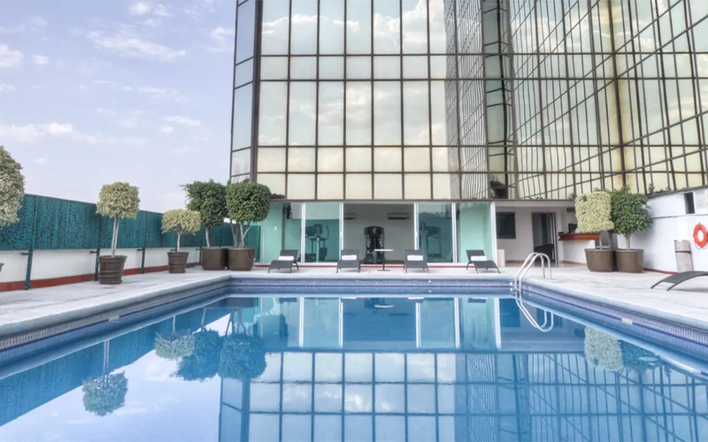 Hotel in Guadalajara with outdoor pool near top attractions in Guadalajara