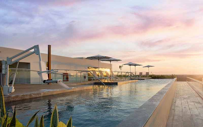 Hotels in Merida, MX with rooftop pool close to Paseo Montejo