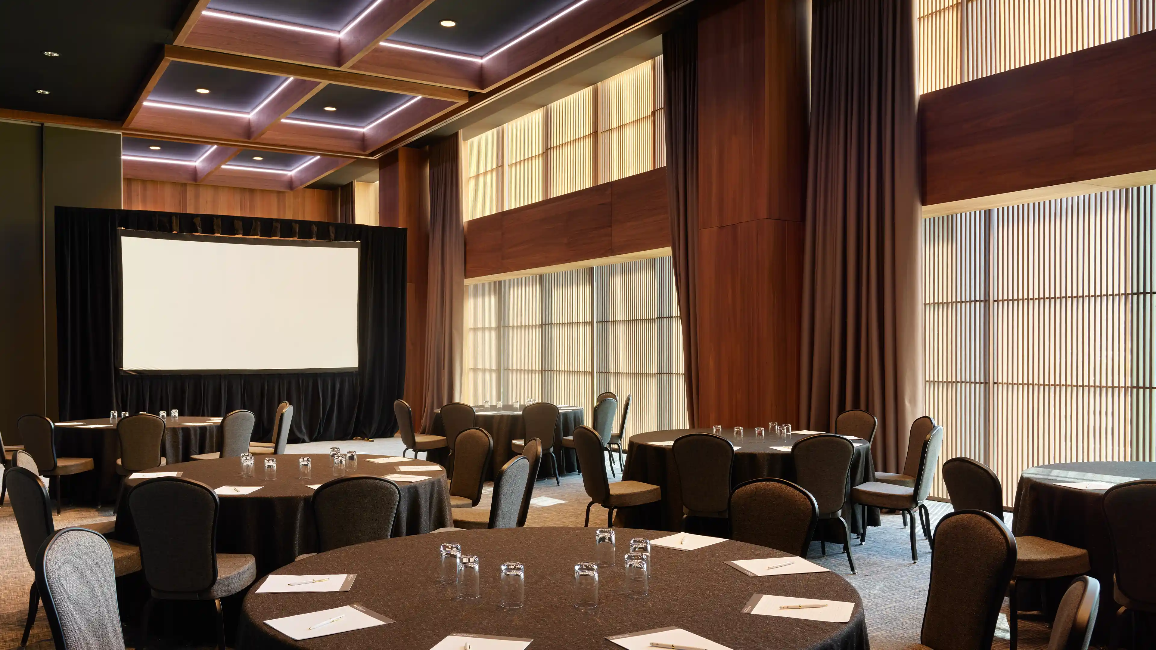 Salones de eventos en Monterrey para juntas de Consejo empresariales