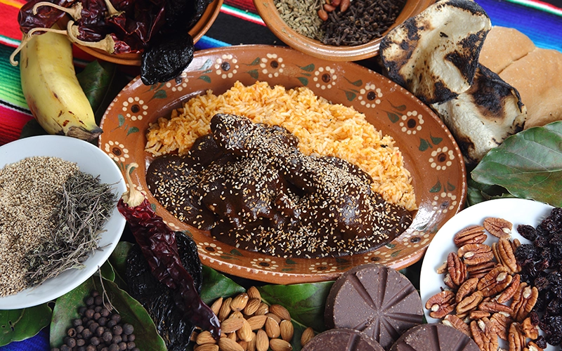 Paquetes de hotel en Puebla con excelente ubicación para el Día Internacional de la Gastronomía