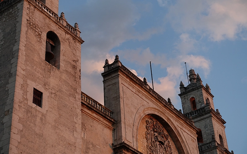 Places to stay in Merida, Mexico close to Paseo Montejo for long trips