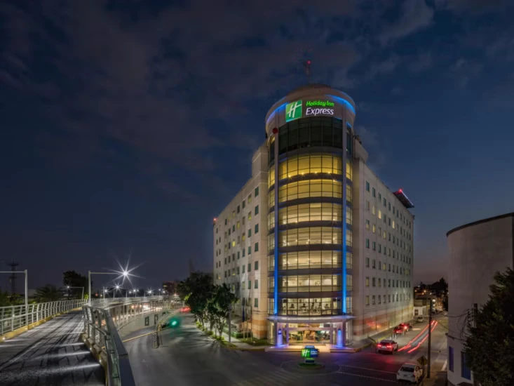 Holiday Inn Express & Suites Puebla: reservaciones para viajes de negocios