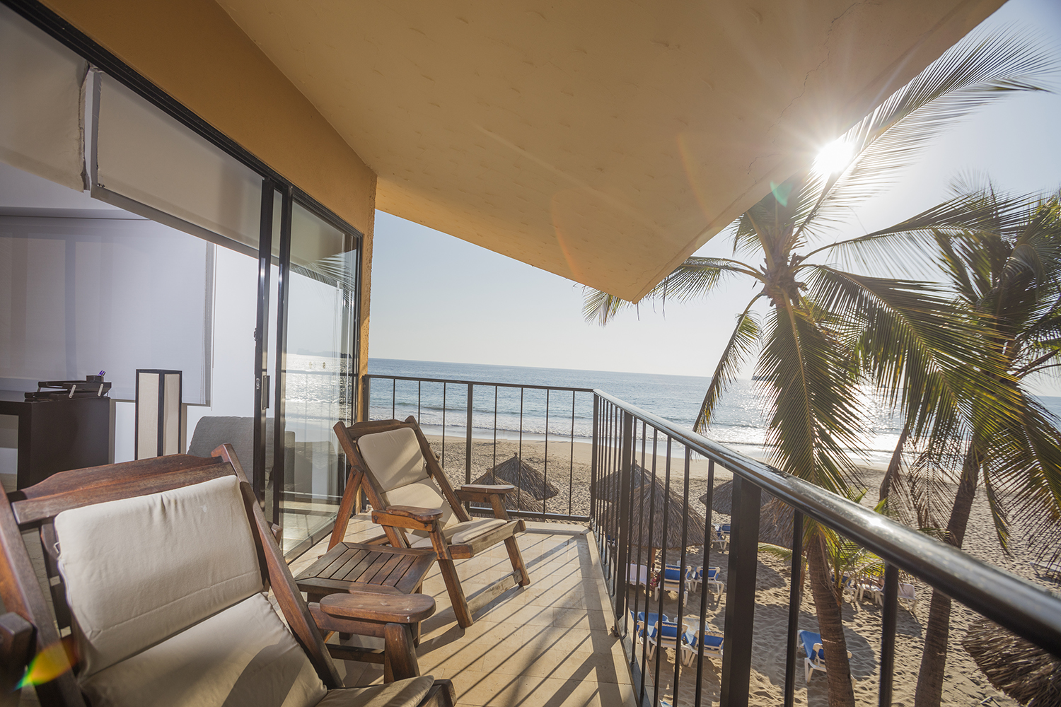 hospedaje en Ixtapa con vista al mar