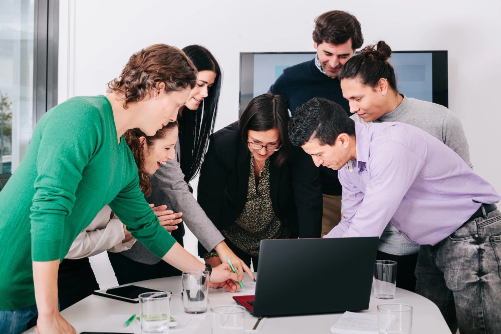 Hospedaje en Silao con sala de juntas para kickoffs corporativos