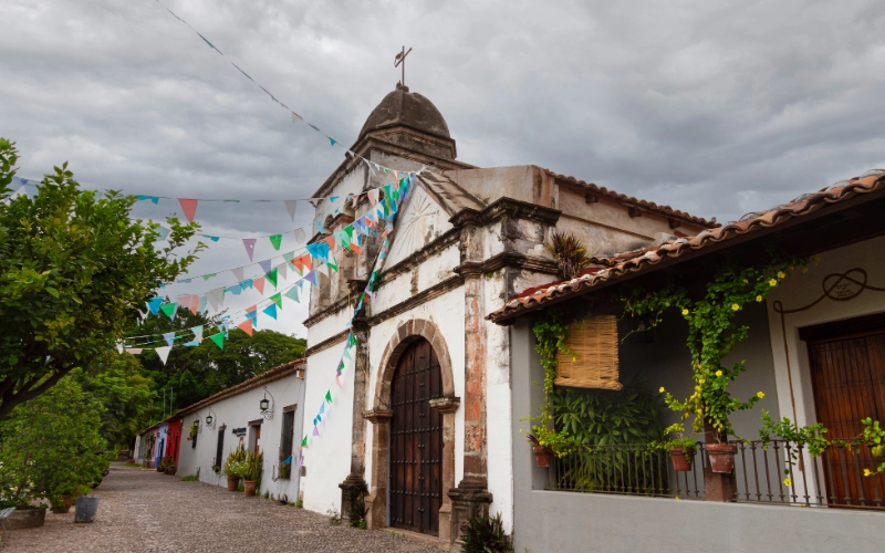 Hotel in Puebla: upgrade your trip with a luxury hotel close to Complejo Museistico La Constancia