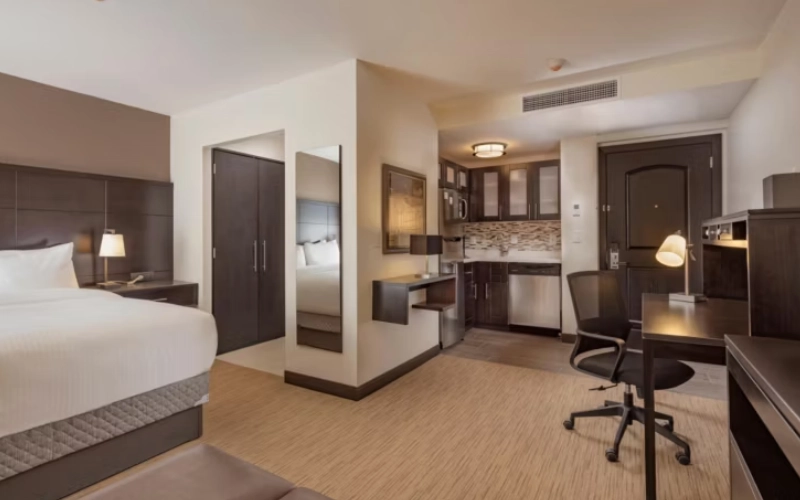 Hotel en Saltillo cerca de plantas industriales para viajeros de negocios