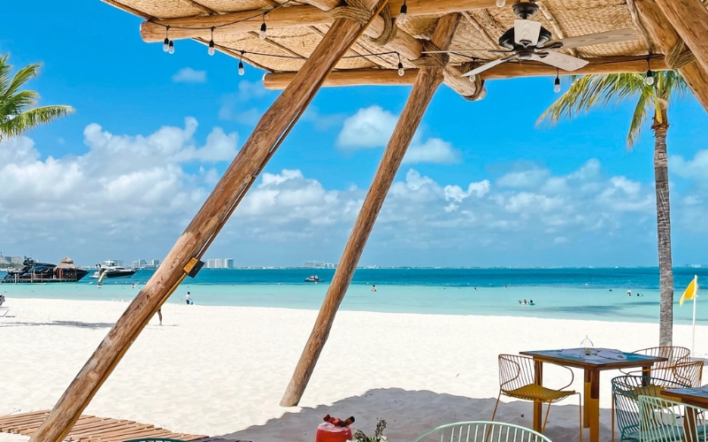 Cancun hotels ideal for traveling in March: stable weather and experiences