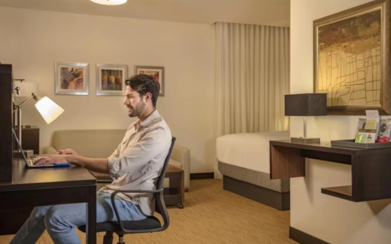 Hospedaje en Saltillo para viajes bleisure de trabajo y descanso con estancias largas