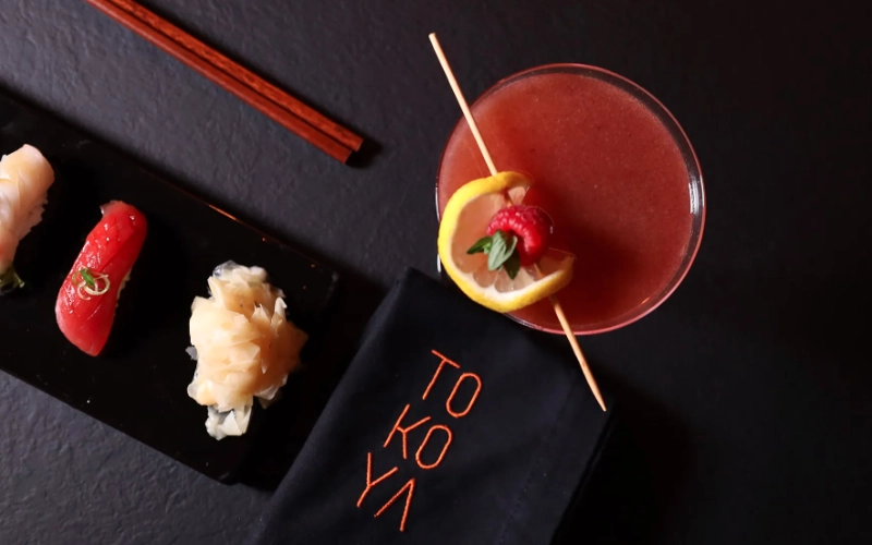 Japanese restaurant in Polanco with nigiri, premium seafood and intimate sushi bar in Mexico City