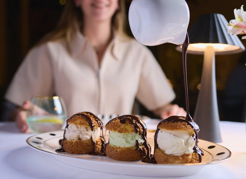 Restaurante sofisticado en Polanco con platillos dulces para brunch