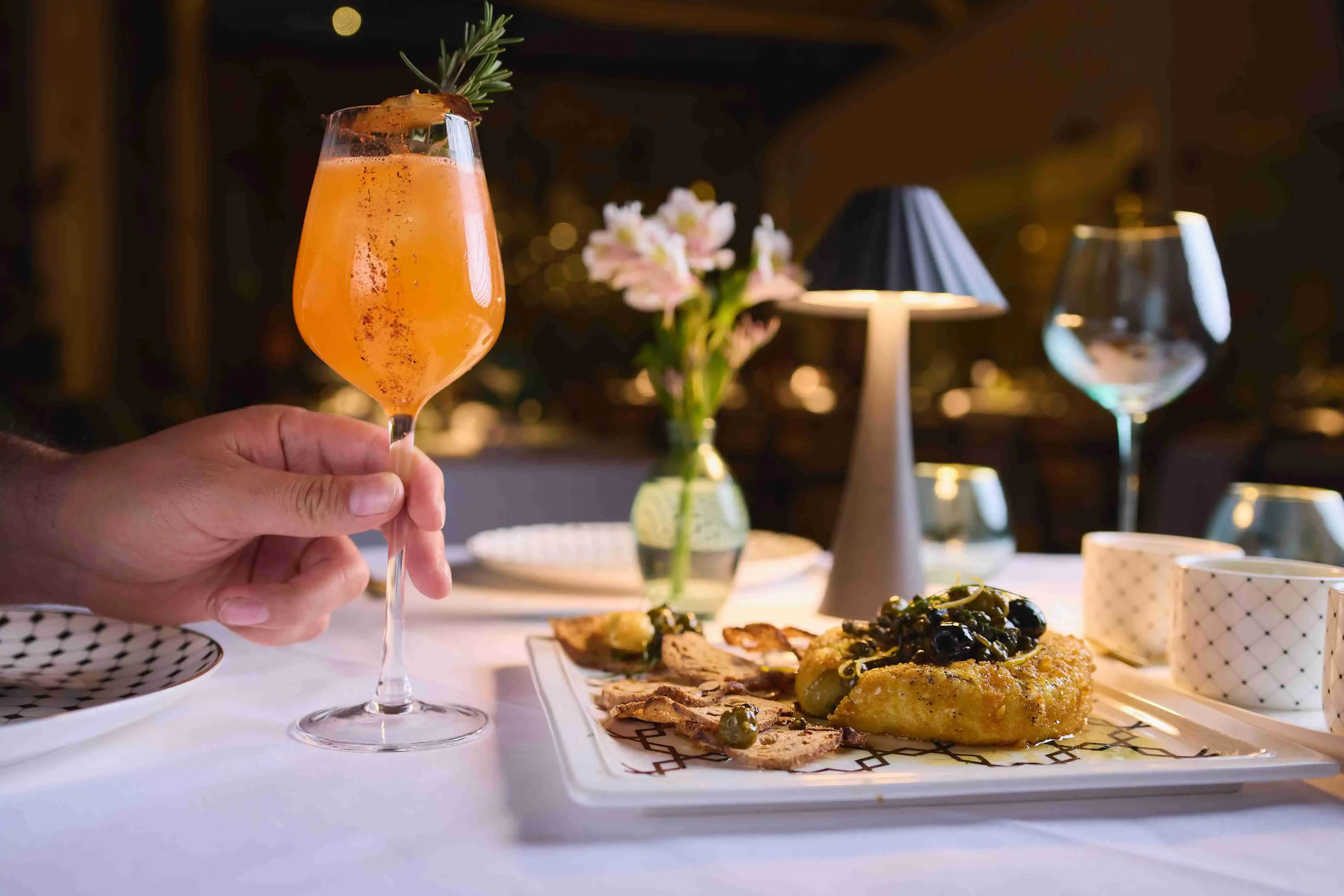 Restaurante bonito en CDMX con ambiente agradable para la sobremesa